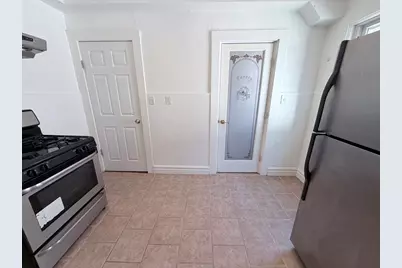 81 Linden Ave #2, Malden, MA 02148 - Photo 3