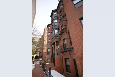40 Saint Botolph Street #26, Boston, MA 02115 - Photo 13