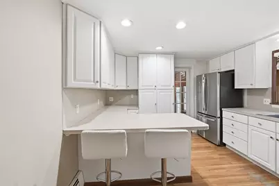 28 Spring Rd, Westborough, MA 01581 - Photo 7