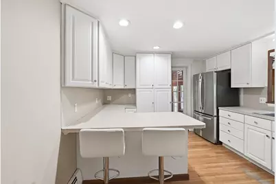 28 Spring Rd, Westborough, MA 01581 - Photo 7