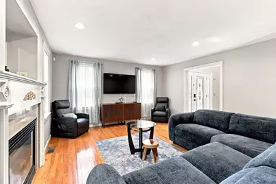 524 Lindsey St, Attleboro, MA 02703 - Photo 17
