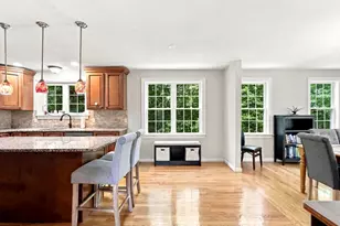 524 Lindsey St, Attleboro, MA 02703 - Photo 13