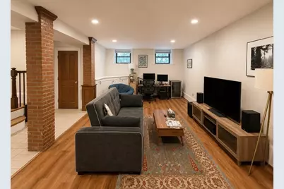 32 River St #1, Cambridge, MA 02139 - Photo 9