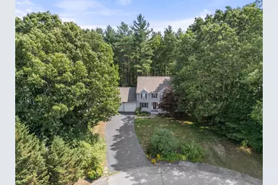 61 Easy St, Uxbridge, MA 01569 - Photo 3