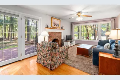 61 Easy St, Uxbridge, MA 01569 - Photo 13