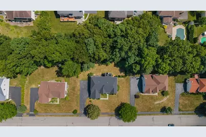 10 Hemingway St, Shrewsbury, MA 01545 - Photo 37