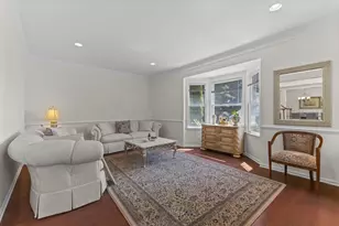 10 Hemingway St, Shrewsbury, MA 01545 - Photo 5