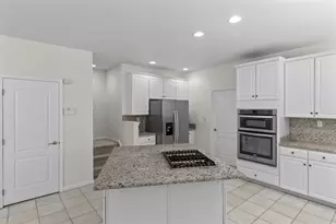 10 Hemingway St, Shrewsbury, MA 01545 - Photo 13