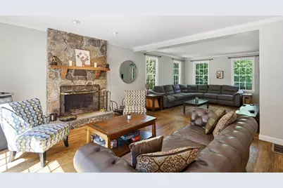 95 Mount Hope, North Attleboro, MA 02760 - Photo 11