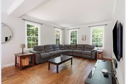 95 Mount Hope, North Attleboro, MA 02760 - Photo 17