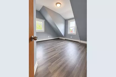 1272 Pleasant St, New Bedford, MA 02740 - Photo 9