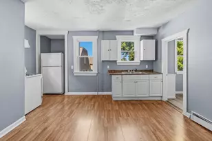 1272 Pleasant St, New Bedford, MA 02740 - Photo 9