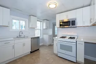 13 Alcott Park, Malden, MA 02148 - Photo 1