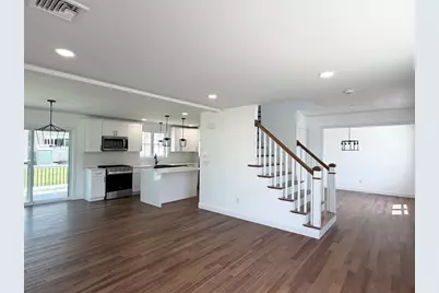 955 Crescent Street, New Bedford, MA 02745 - Photo 5