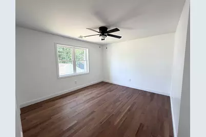 955 Crescent Street, New Bedford, MA 02745 - Photo 9