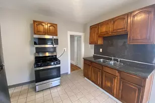 35 Wilcock St, Boston, MA 02124 - Photo 5