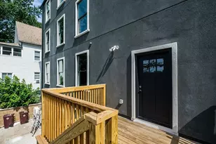 83 Bradstreet Ave, Revere, MA 02151 - Photo 11