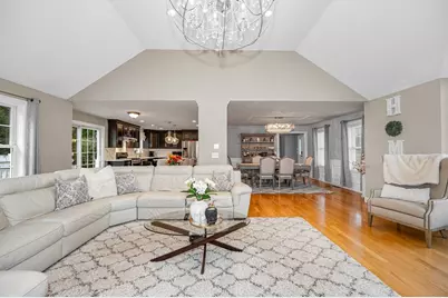 61 Saddle Rd, Dracut, MA 01826 - Photo 9