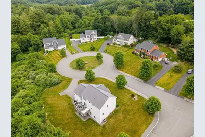 61 Saddle Rd, Dracut, MA 01826 - Photo 37