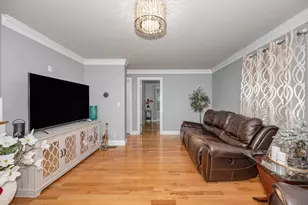 61 Saddle Rd, Dracut, MA 01826 - Photo 17