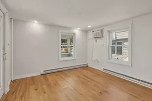 1080 Shirley St, Winthrop, MA 02152 - Photo 7