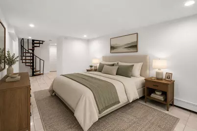 186 W 7th St #A, Boston, MA 02127 - Photo 17
