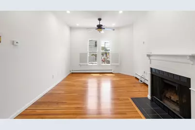 186 W 7th St #A, Boston, MA 02127 - Photo 5