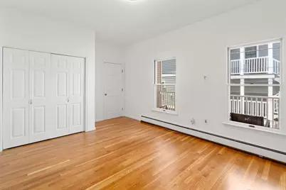 186 W 7th St #A, Boston, MA 02127 - Photo 13