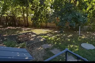 1722 W Main Rd, Portsmouth, RI 02871 - Photo 17