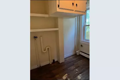 1722 W Main Rd, Portsmouth, RI 02871 - Photo 5