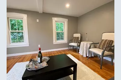 11 Cross St, Southborough, MA 01772 - Photo 9
