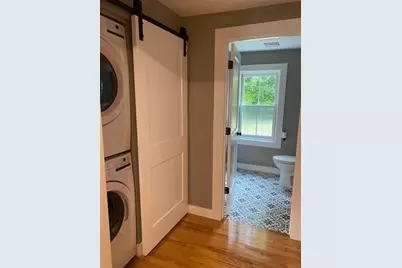 11 Cross St, Southborough, MA 01772 - Photo 7
