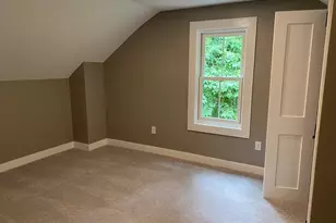 11 Cross St, Southborough, MA 01772 - Photo 15