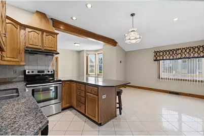 167 Center St, Ludlow, MA 01056 - Photo 9