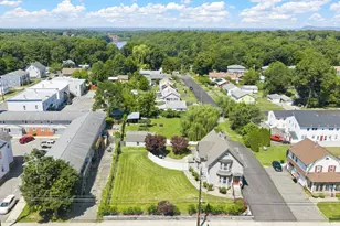 167 Center St, Ludlow, MA 01056 - Photo 37