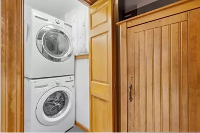 167 Center St, Ludlow, MA 01056 - Photo 11