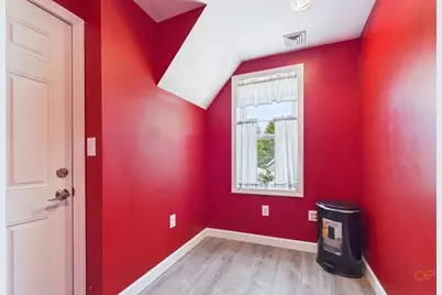 28 Hancock St, Fall River, MA 02721 - Photo 21