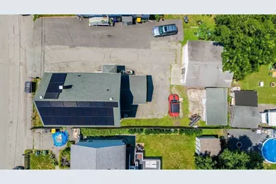 28 Hancock St, Fall River, MA 02721 - Photo 5