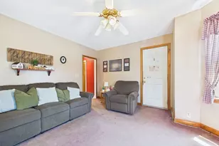 28 Hancock St, Fall River, MA 02721 - Photo 13