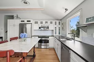 20 Burg Ave, Sandwich, MA 02563 - Photo 15