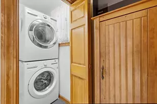 167 Center St, Ludlow, MA 01056 - Photo 11