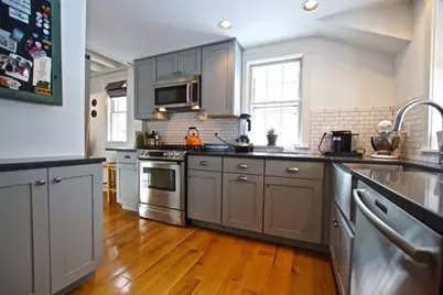 4 Orne St. #2, Marblehead, MA 01945 - Photo 5