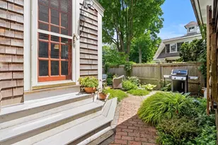 61 Marlboro St, Newburyport, MA 01950 - Photo 3