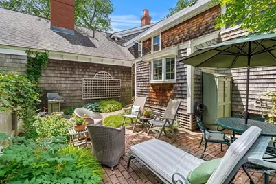 61 Marlboro Street, Newburyport, MA 01950 - Photo 5