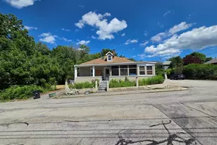 411 High St, Webster, MA 01570 - Photo 3