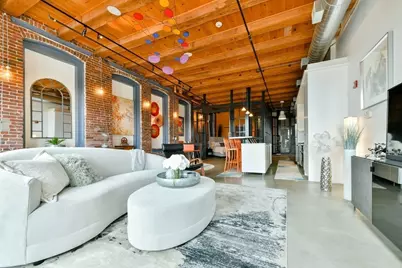 35 Channel Center St #206, Boston, MA 02210 - Photo 3