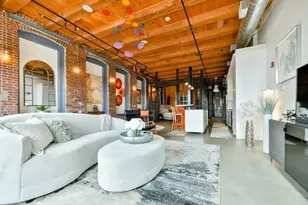 35 Channel Center St, Boston, MA 02210 - Photo 3