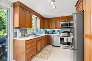 24 Roosevelt, Marblehead, MA 01945 - Photo 7