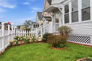 38 3rd Ave, Lowell, MA 01854 - Photo 3