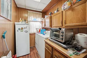 38 3rd Ave, Lowell, MA 01854 - Photo 37